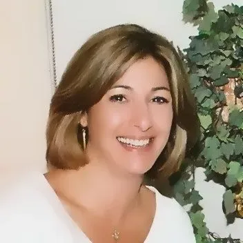 Susan Lipsitt, CDA, Dental Assistant